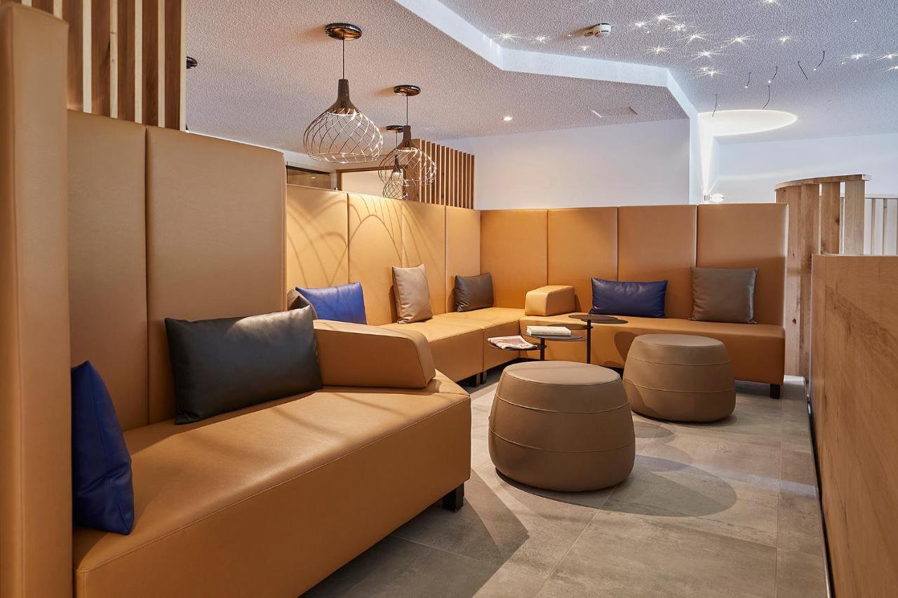 Erfurths Bergfried Ferien & Wellnesshotel ฮินเทอร์ซาร์เทน ภายนอก รูปภาพ