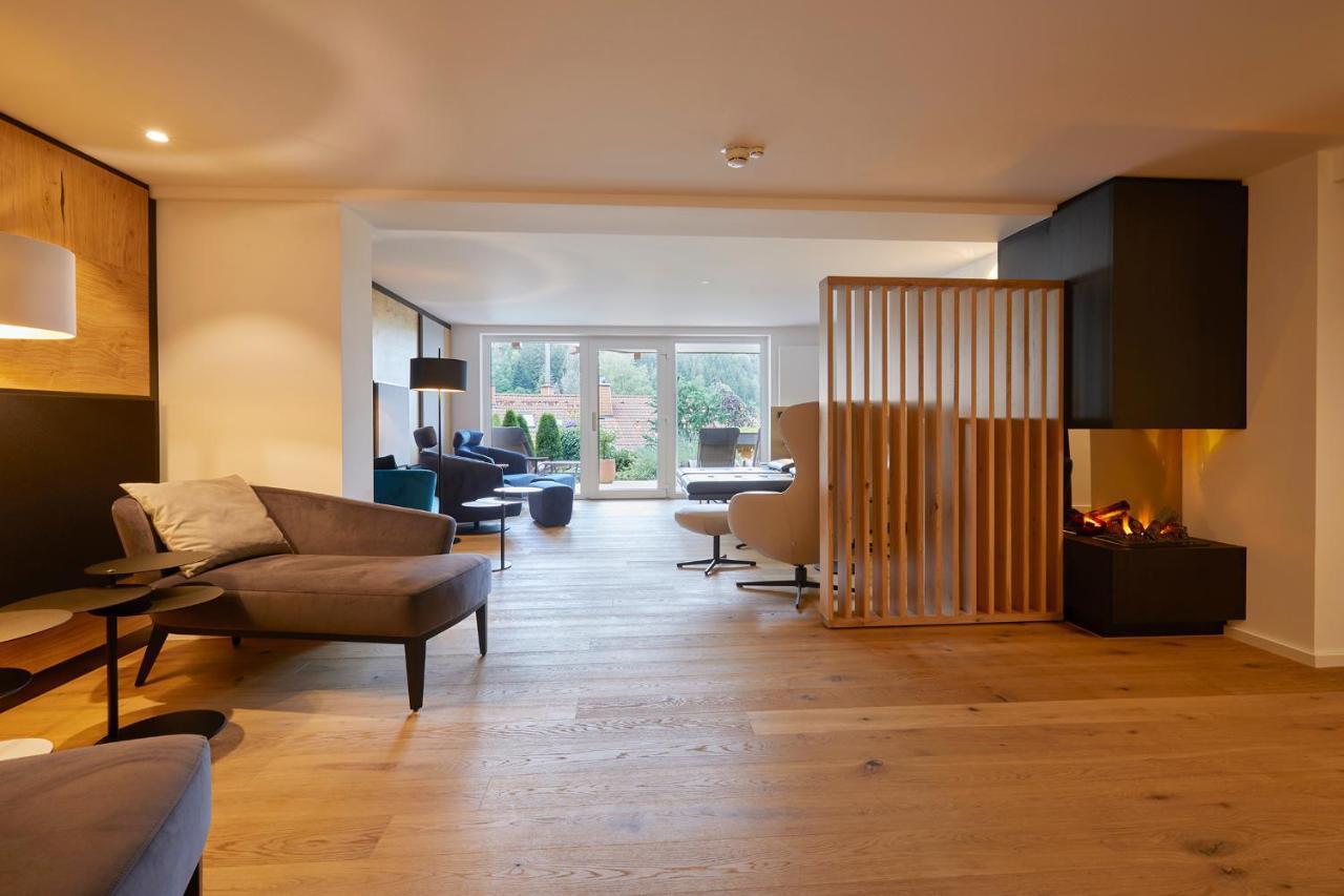 Erfurths Bergfried Ferien & Wellnesshotel ฮินเทอร์ซาร์เทน ภายนอก รูปภาพ
