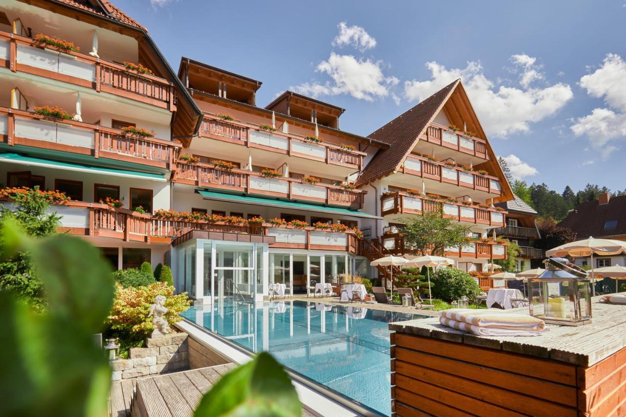 Erfurths Bergfried Ferien & Wellnesshotel ฮินเทอร์ซาร์เทน ภายนอก รูปภาพ